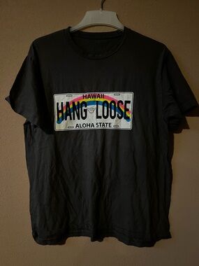 Hang Loose Hawaii Aloha State Graphic Tee - Black